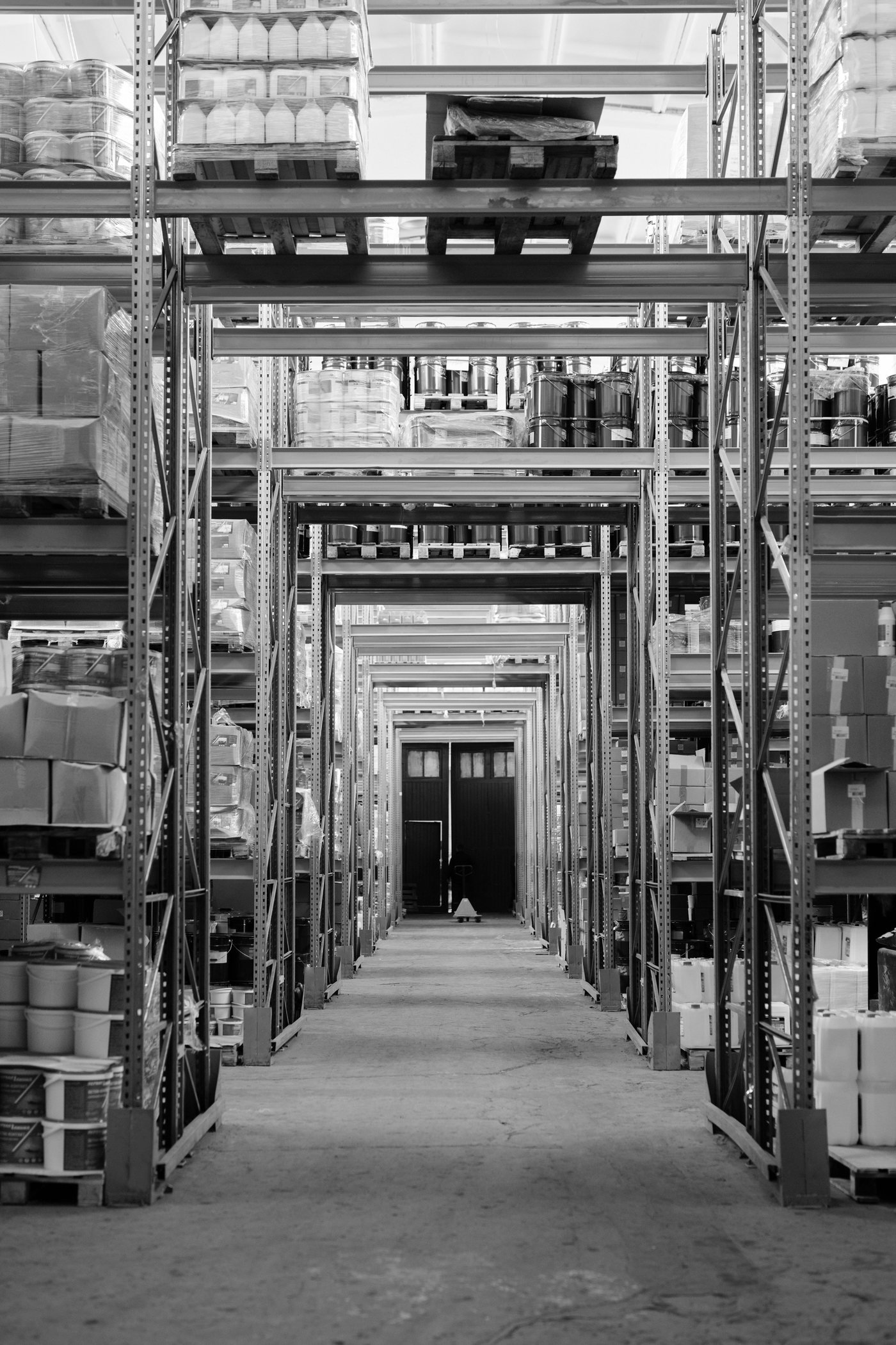 Warehouse storage aisle